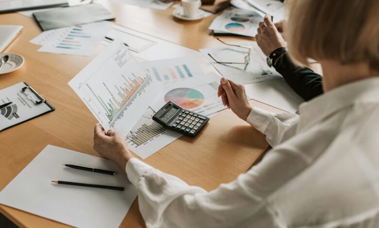 corporate finance reporting book