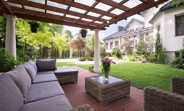 How to Choose the Best Patio Covers for Homes
