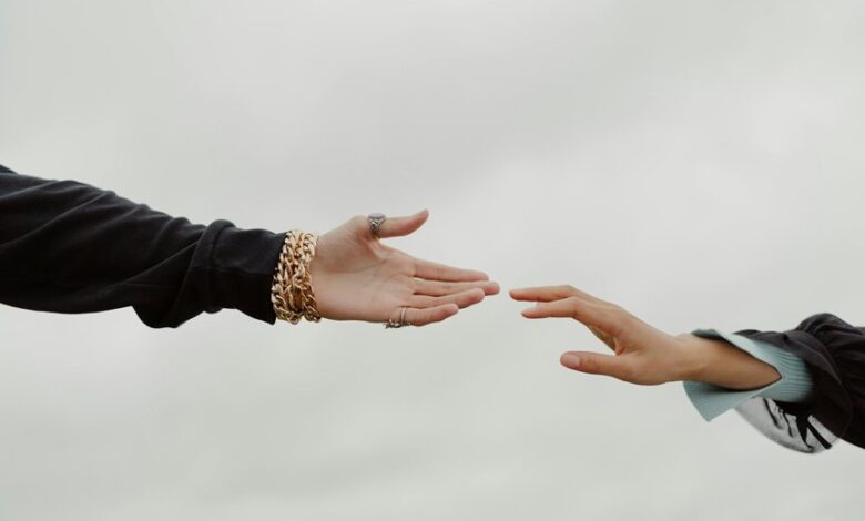 contact customer support now